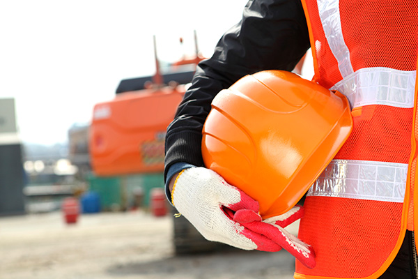 İŞ SAĞLIĞI VE GÜVENLİĞİ EĞİTİMLERİ